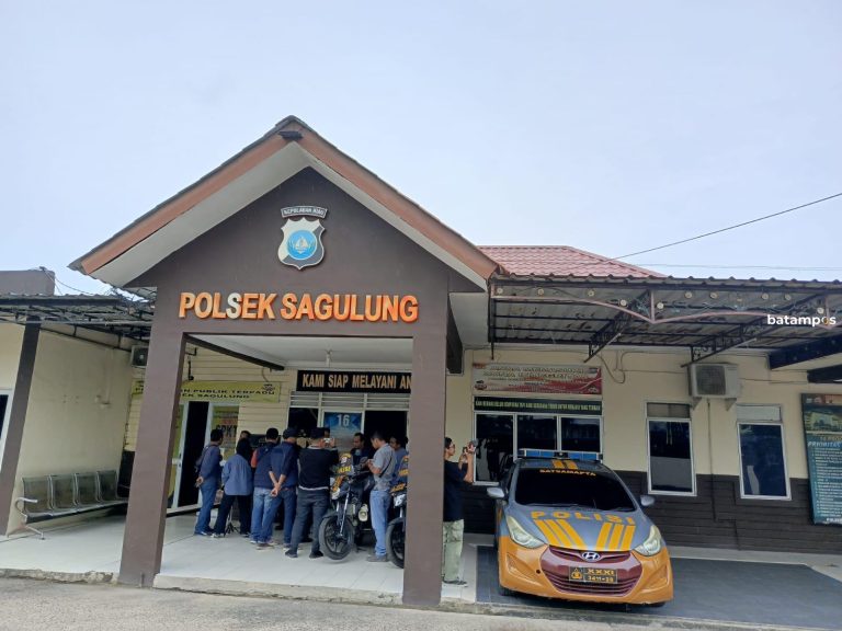Polsek Sagulung Sediakan Parkir Gratis untuk Pemudik