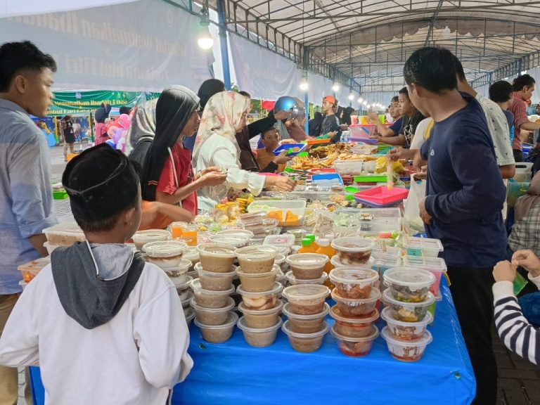 Dukung UMKM, Dekatkan Diri dengan Masyarakat, Pegadaian Gelar Bazar Emas dan Ramadan Cemerlang di SP Plaza