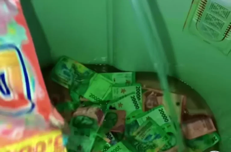 Viral Uang Kertas Dicuci dan Disetrika Supaya Terlihat Baru