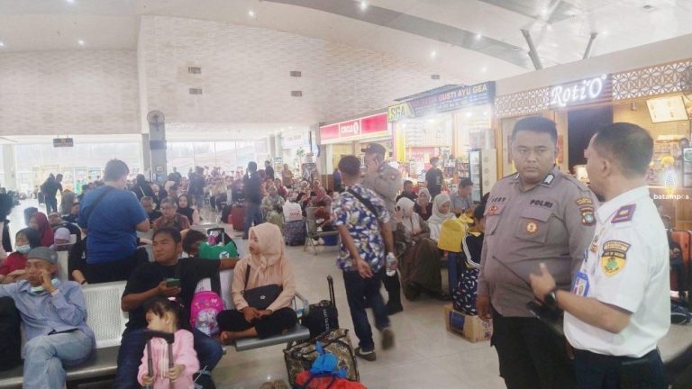Pemudik Diimbau Pastikan Jadwal Kapal dan Gunakan Tiket Sah