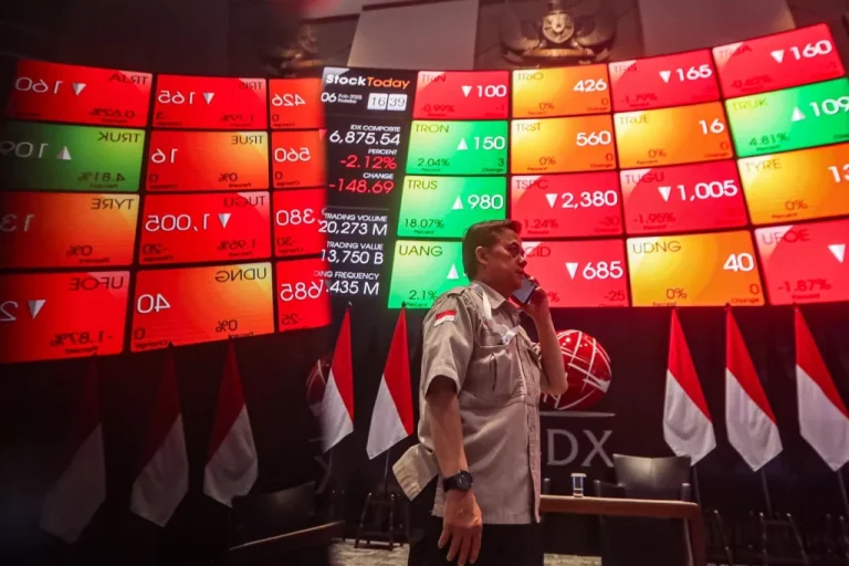 Anggota Komisi XI Minta Investor Tenang Terkait IHSG Anjlok Hingga 5 Persen