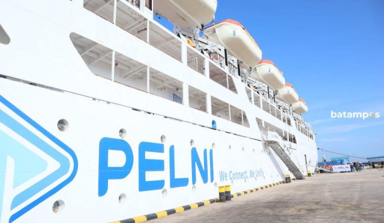 Pelni Batam Hadirkan Layanan Seawifi, Penumpang Kini Bisa Internetan di Kapal