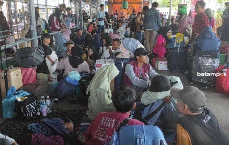 Pastikan Jadwal Kapal dan Gunakan Tket Sah