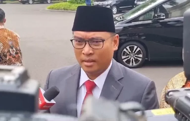 Presiden Prabowo Minta Jajaran Menteri Perbaiki Komunikasi ke Publik