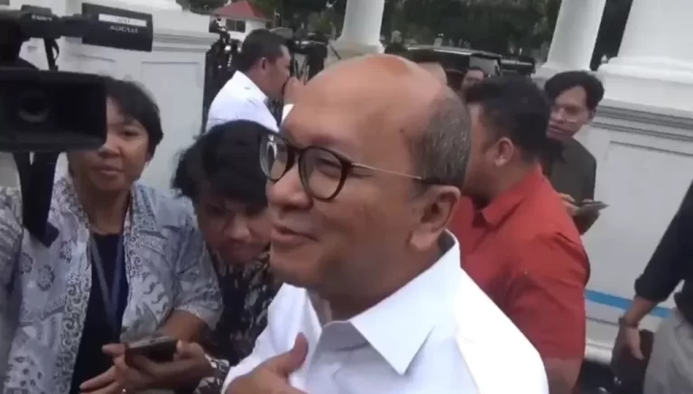 Presiden Prabowo Kumpulkan Menteri Kabinet Merah Putih, Bahas Hilirisasi hingga Beri Taklimat