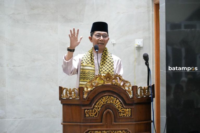 Jom, Berbuka Puasa di Kediaman Kepala BP Batam, Amsakar