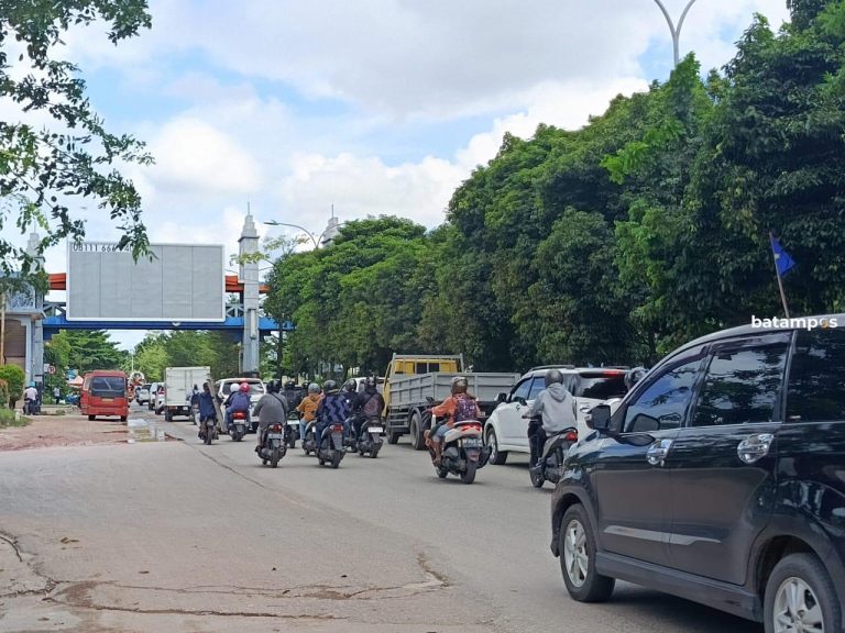 Kemacetan di Batuaji dan Sagulung Kian Parah, Warga Harapkan Solusi Tepat