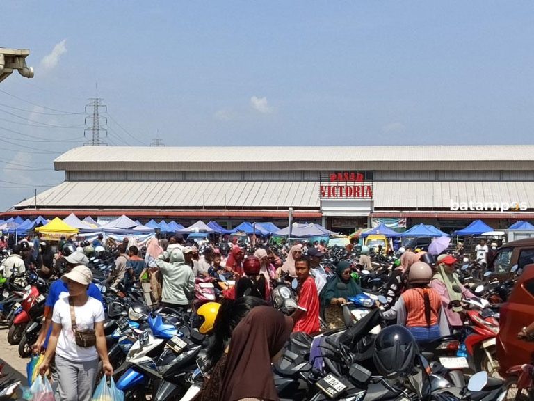 Pasar Padat, Mesin ATM Kehabisan Uang Tunai