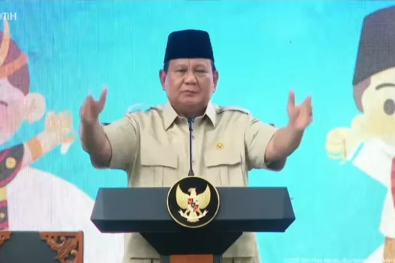 Presiden Prabowo Targetkan 82,9 Juta Anak dan Ibu Hamil Terima Makan Bergizi Gratis