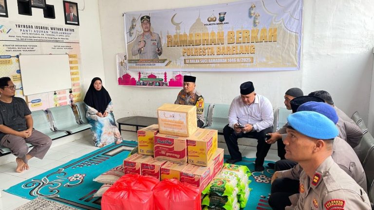 Beri Semangat Anak-anak Panti, Polresta Barelang Berbagi di Panti Asuhan Nurul Jannah