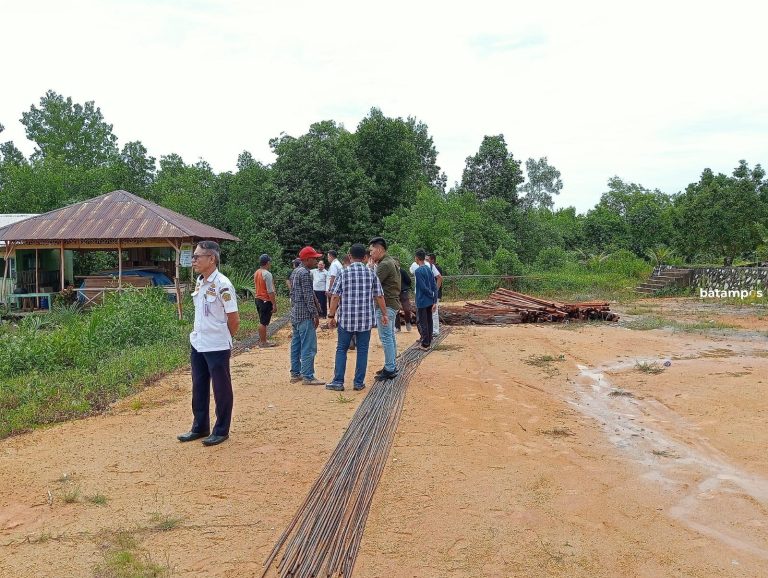 Dishub Terima Klaim Asuransi dan Uang Muka Pengerjaan Proyek Islamic Center di Kundur