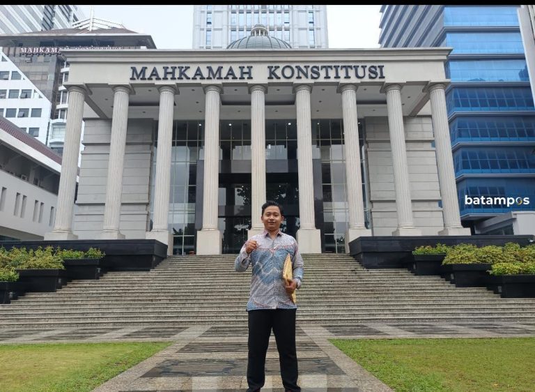 Proyek Halte yang Dinilai Bermasalah, Dishub Lingga Dilaporkan ke Kejati