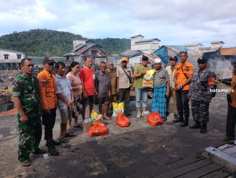 Insiden Kebakaran Di Kecamatan Senayang Akibatkan Kerugian Ratusan Juta