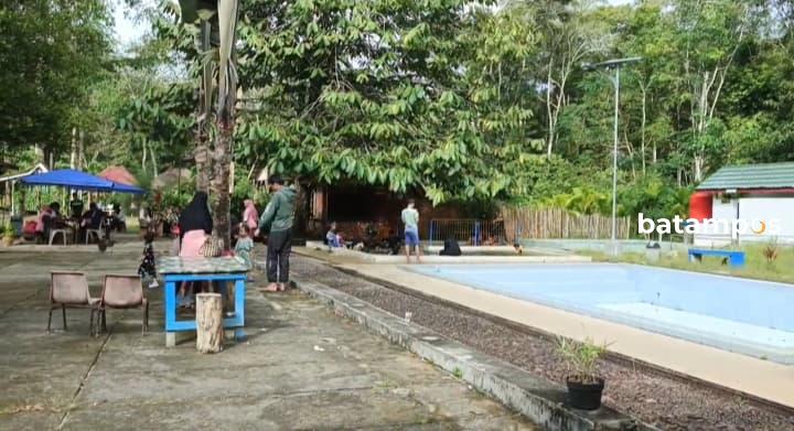 Hari ke 4 Lebaran, Wisata Pemandian Air Panas Ramai Dikunjungi Masyarakat