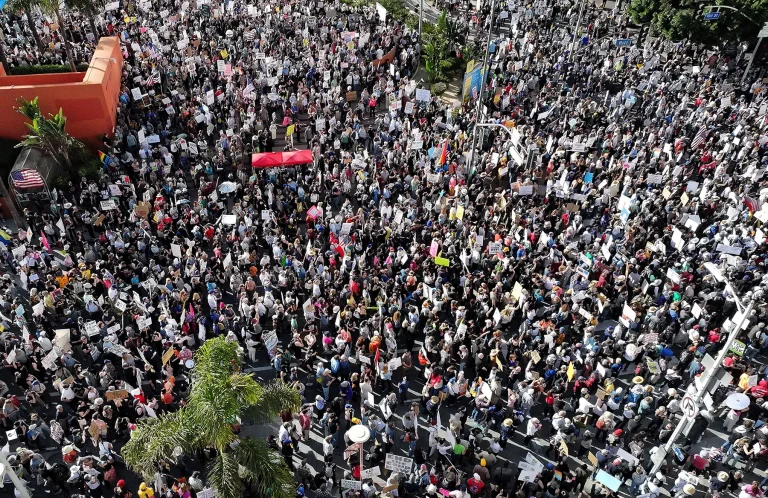 Warga di Amerika Serikat dan Eropa Demo Besar-besaran, Tentang Kebijakan Trump dan Elon Musk