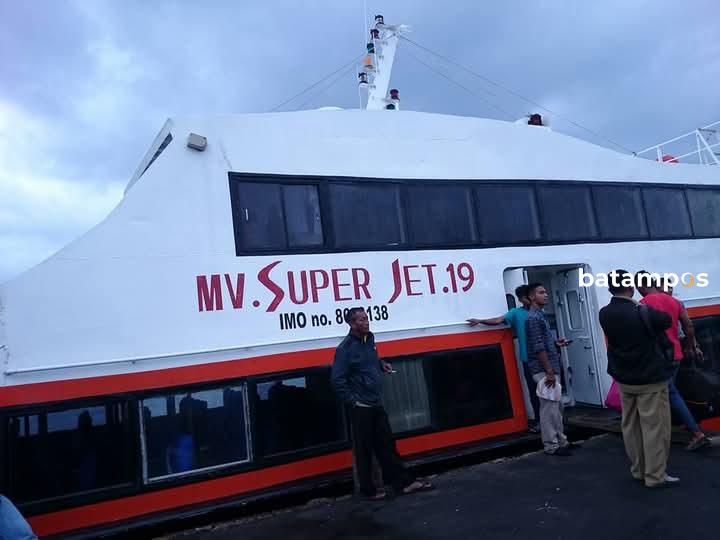 Alasan Jumlah Penumpang Sedikit, Kapal MV Superjet Tiadakan Rute Penjemputan Penumpang di Desa Mensanak
