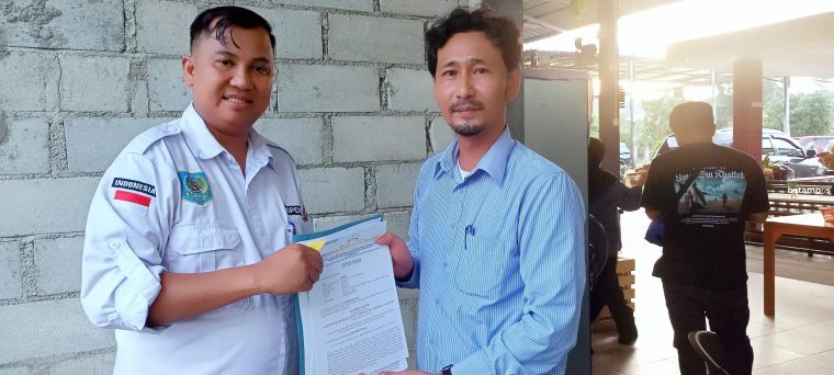 Bertindak Arogan, Kades Tinjul Laporkan Oknum Ketua LSM ke Polres Lingga
