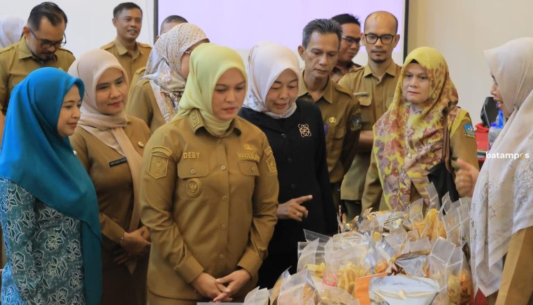 Berbagai Produk Olahan Dipamerkan, Deby Sebut Pelaku UMKM di Bintan Bertumbuh