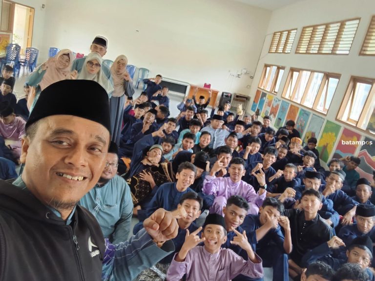 Mengenal Juru Kisah, Menyulam Kata dan Merangkai Cerita Inspiratif melalui Tutur Lisan