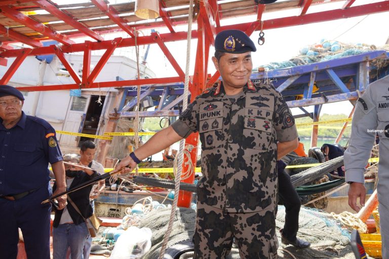 Tangkap Dua Kapal Vietnam, KKP Selamatkan Rp152,8 Miliar dari Ancaman Illegal Fishing