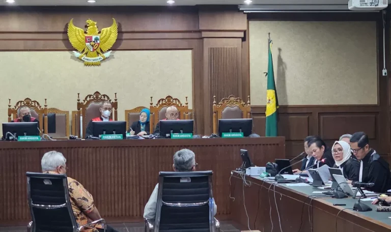 Eks Komisioner KPU Wahyu Setiawan Ngaku Terima Uang Rp 150 Juta dari Agustiani Tio