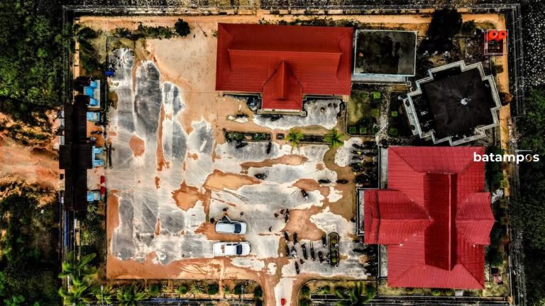 Darurat Infrastruktur di Lingga: Masyarakat Desak Bupati Evaluasi Kinerja Dishub dan Segera Perbaiki Pelabuhan