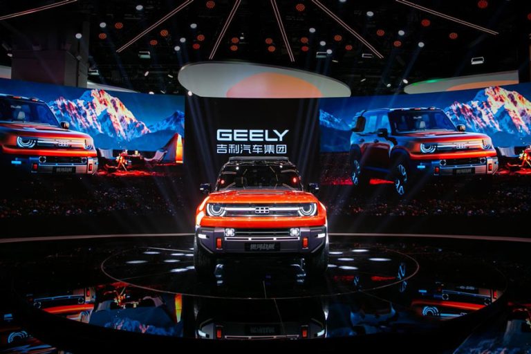 Geely Guncang Shanghai Auto Show 2025: Perkenalkan SUV AI Pertama di Dunia