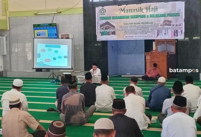 142 Calon Jamaah Haji Sekupang dan Belakang Padang Ikuti Manasik Perdana