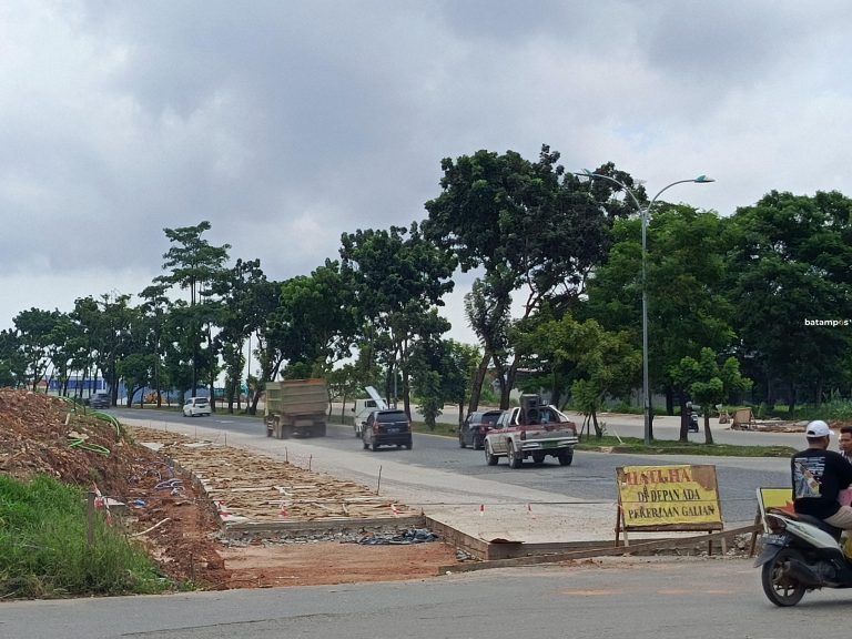 Pengerjaan Jalan R Suprapto Memasuki Tahap Semenisasi, Warga Harapkan Proyek Cepat Rampung