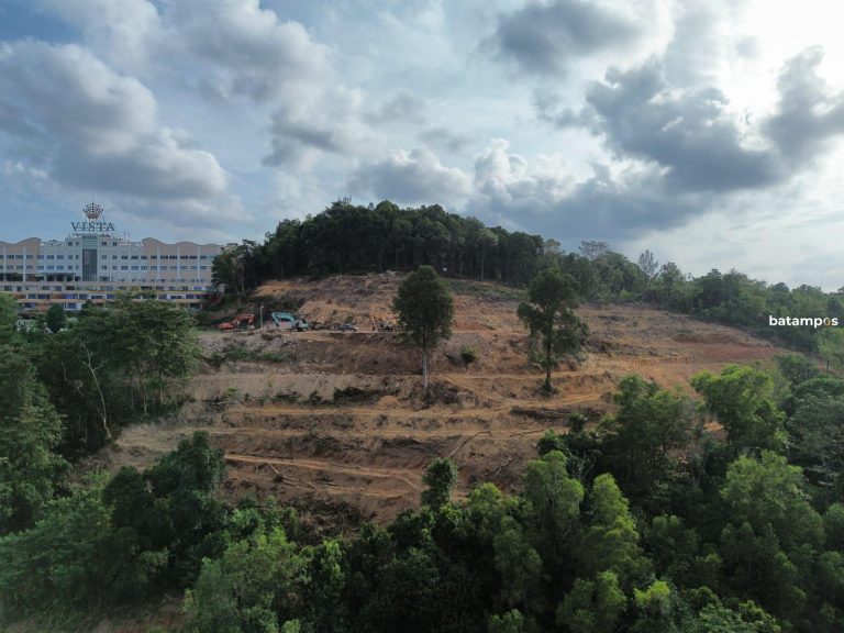 DLH Pastikan Izin Lingkungan Proyek Samping Hotel Vista Lengkap