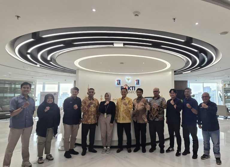 Kunjungi BAKTI Komdigi, Wabup Anambas Raja Bayu Minta Sinyal BTS USO di Daerah Terpencil Segera Diaktifkan Kembali