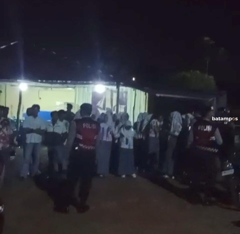 Coret-coret Baju Rayakan Kelulusan, Puluhan Pelajar SMA di Tanjungpinang Diamankan Satpol PP