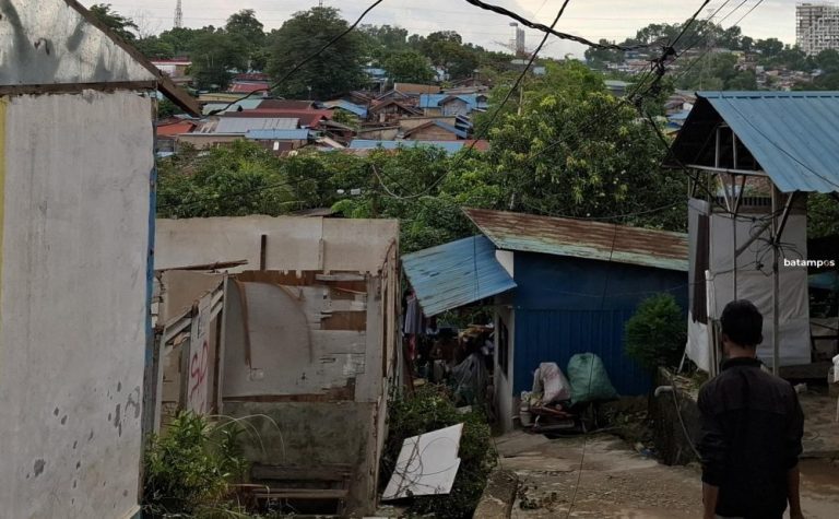 Ratusan Bangunan di Baloi Kolam Masuk Jalur ROW, Pemko Terbitkan Surat Pendataan