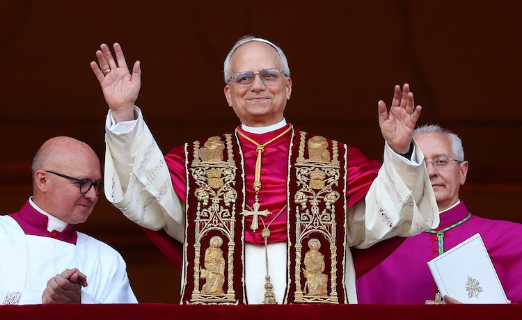 Gereja Katolik Miliki Paus Baru, Kardinal Kelahiran Chicago yang Pernah Berkunjung ke Indonesia itu Pilih Nama Paus Leo XIV