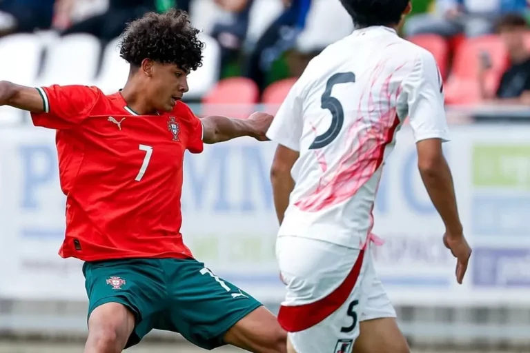 Cristiano Ronaldo Jr Cetak Brace dan Rayakan Gol ala Sang Ayah