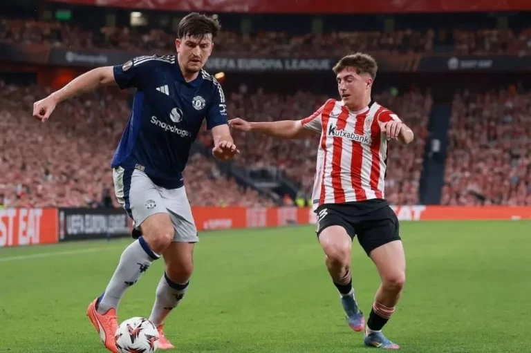 Harry Maguire Bersinar di Semifinal Liga Europa, Bruno Fernandes Berikan Pujian