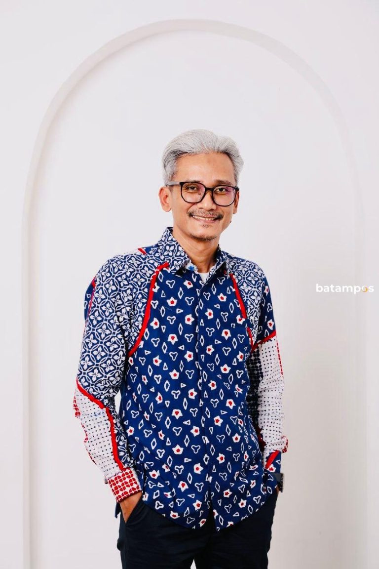 Suyono Saputra Nahkodai ISEI Batam