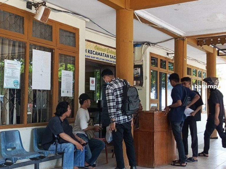 Pencari Kerja Ber-KTP Luar Batam Wajib Bawa AK-1 dari Daerah Asal