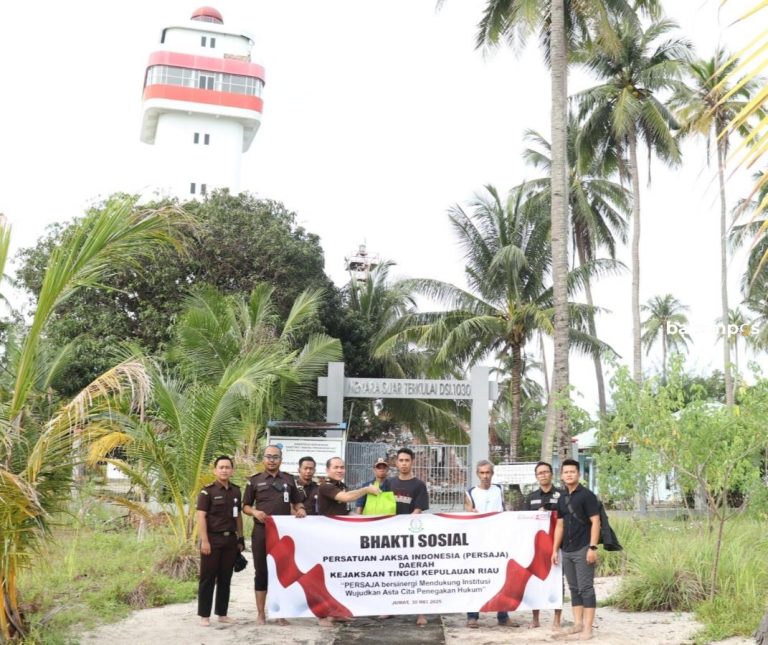 Jaksa Apresiasi Kinerja Petugas Mercusuar Jaga Pulau Terpencil
