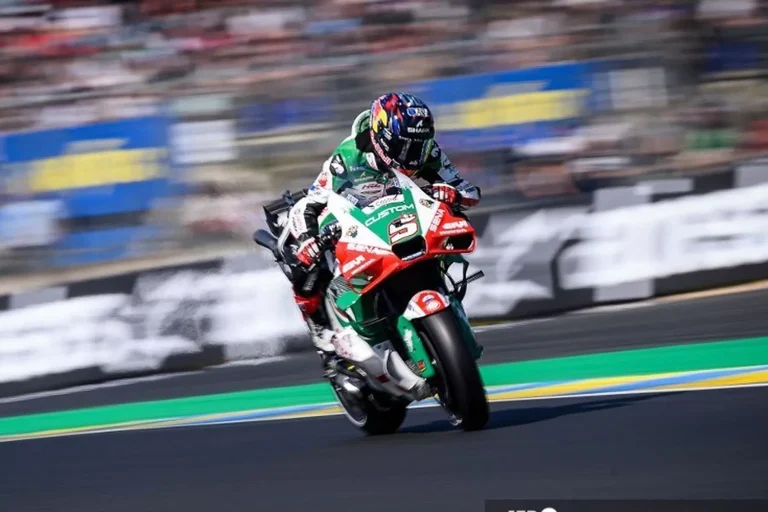 Hasil MotoGP Prancis: Johann Zarco Ungguli Marc Marquez di Le Mans