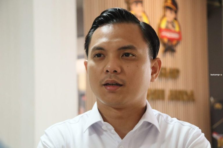 Polisi Tetapkan 1 Tersangka, Warga Baloi Kolam Datangi Mapolresta Barelang