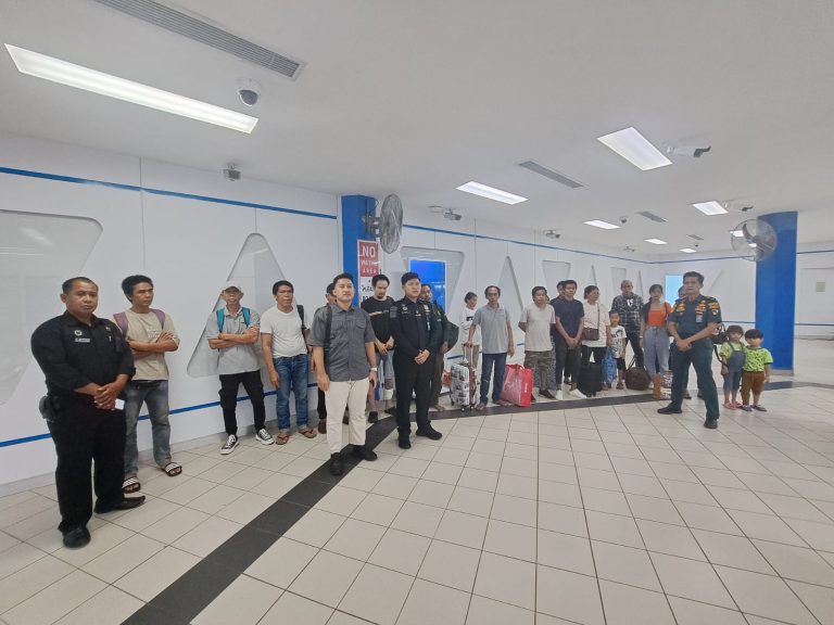 106 PMI Dideportasi dari Malaysia, Ada yang Pulang dengan Bayi