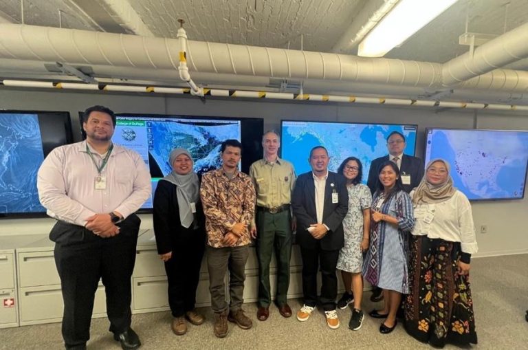Pakar Kehutanan Indonesia Kunjungi Amerika Serikat untuk Pengelolaan Hutan Berkelanjutan