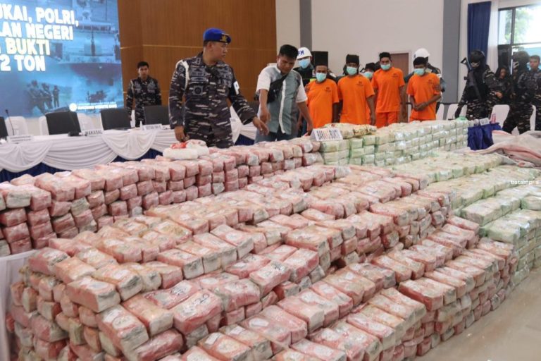 TNI AL Gagalkan Penyelundupan 2 Ton Lebih Sabu dan Kokain, Menko Polkam Sebut Standar Baru Pemberantasan Narkoba