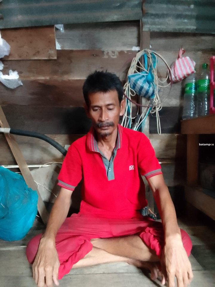Kisah Pilu Joni, Warga Desa Marok Tua Hidup di Rumah yang Nyaris Roboh