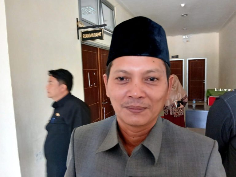 Cuaca Ekstrem, Wabup Anambas Imbau Warga Berhati-hati Beraktivitas di Luar