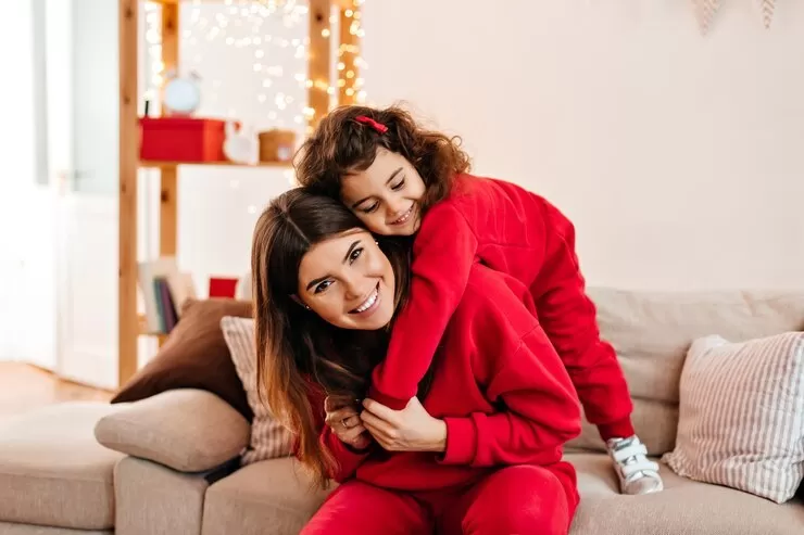 Penting Bagi Para Ortu, Cara Mengungkapkan Cinta Agar Anak Merasa Dicintai