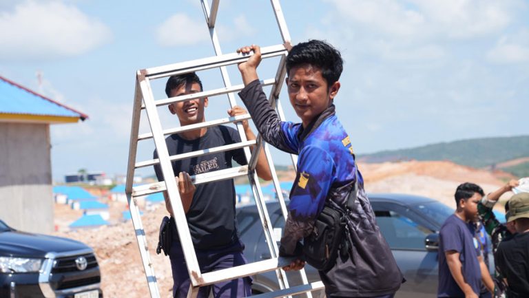 93 Kepala Keluarga Asal Rempang Tempati Rumah Baru di Tanjung Banon