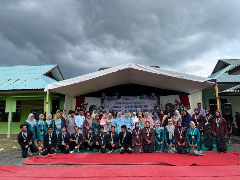 24 Siswa MA Al-Barakah Singkep Dilepas, “Perjalan Baru Dimulai, Kenangan Tetap Abadi”