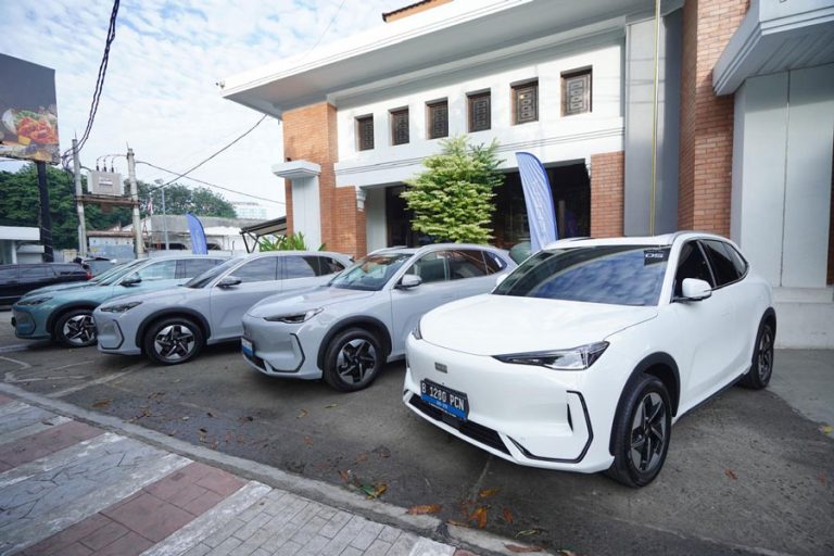 Geely EX5 Tembus Jakarta–Bandung, Buktikan Diri sebagai SUV Listrik Premium Masa Depan